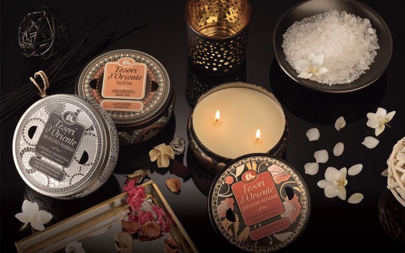 Nên mua nến thơm hay tinh dầu?